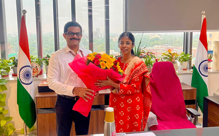 DDA Vice Chairman calls on Secretary, Capital Development